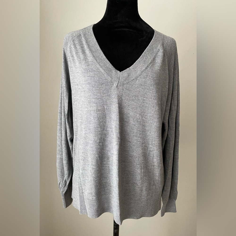 H&M Basics Grey V Neck Pullover Sweater